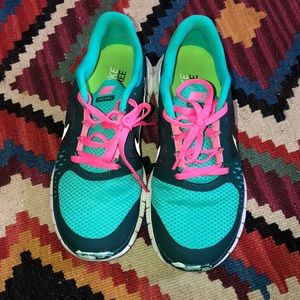 Nike Free Run 3 Tennis Shoes